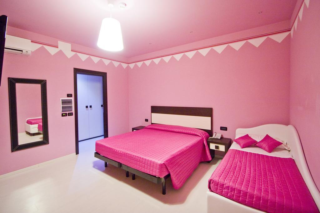 Hotel Leonardo เชเซนาติโก ห้อง รูปภาพ