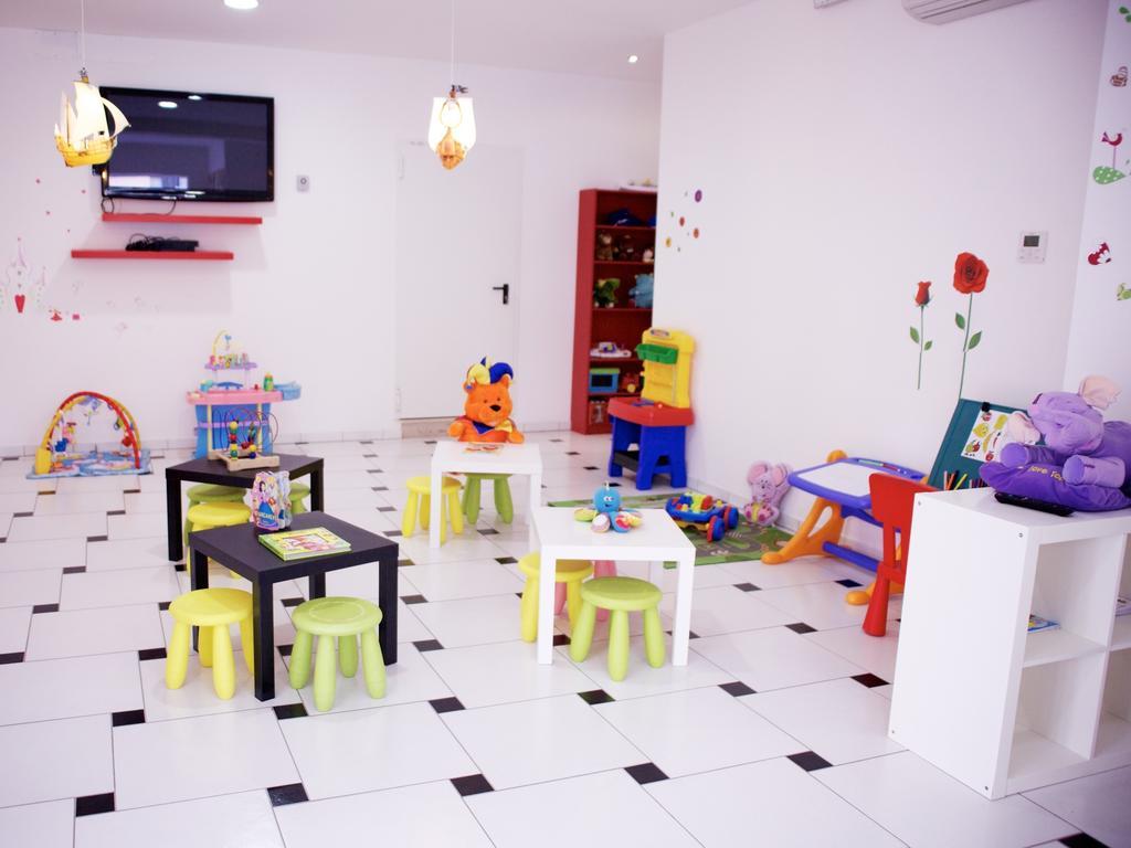 Hotel Leonardo เชเซนาติโก ภายนอก รูปภาพ