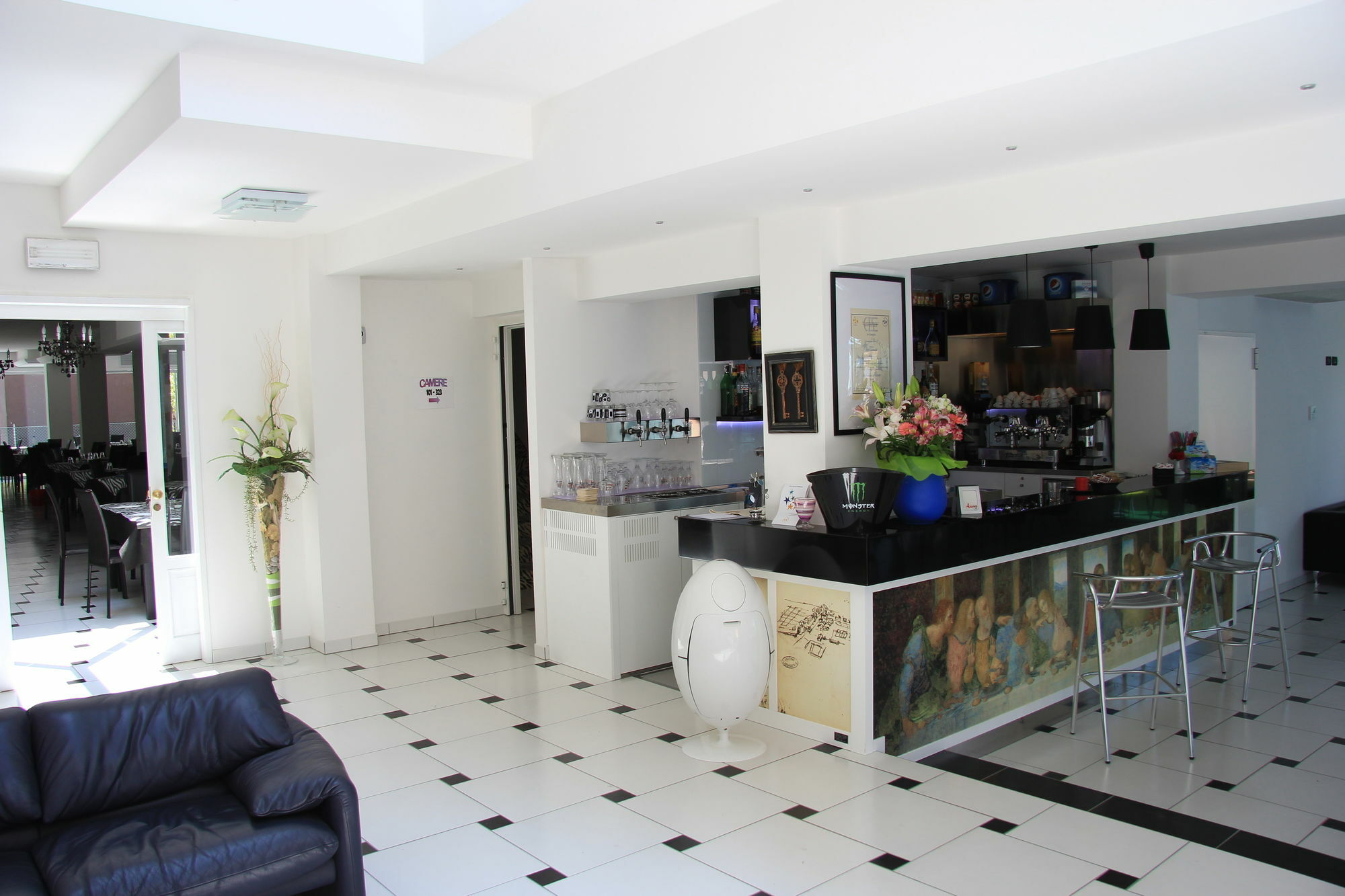Hotel Leonardo เชเซนาติโก ภายนอก รูปภาพ